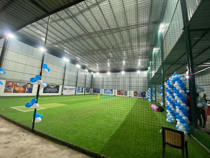 Knockout Turf and Cafe
