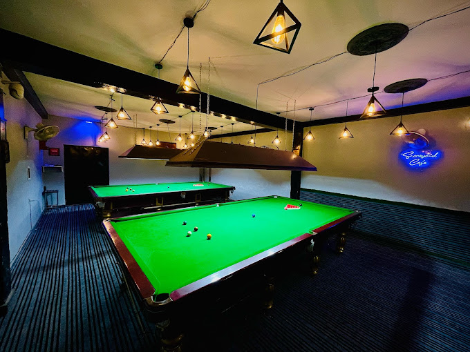 SnookYard Cafe Rohini