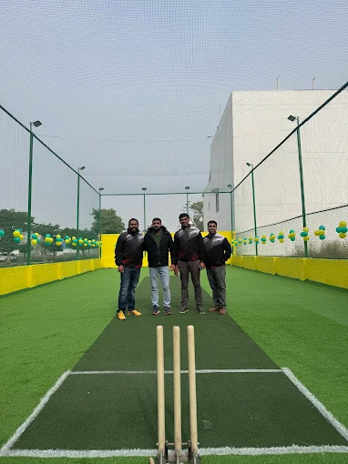 Thala Box Cricket
