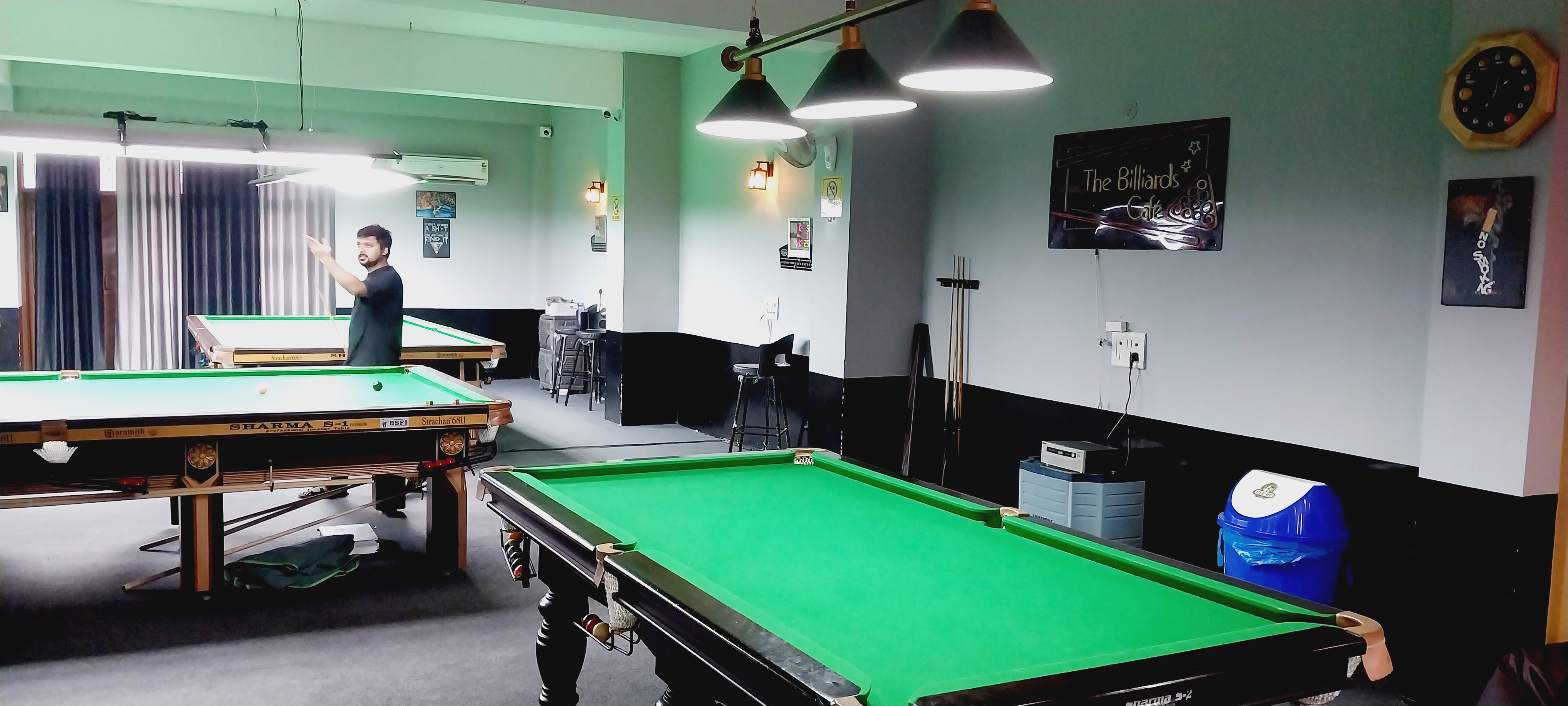 The Billiards Cafe Vasundhara