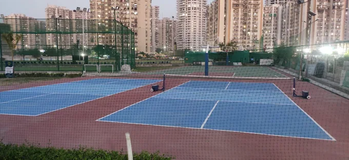Club 75 Noida