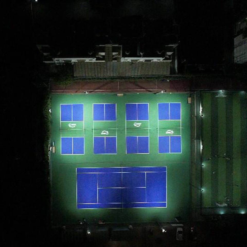 Dink IT Pickleball & Cafe