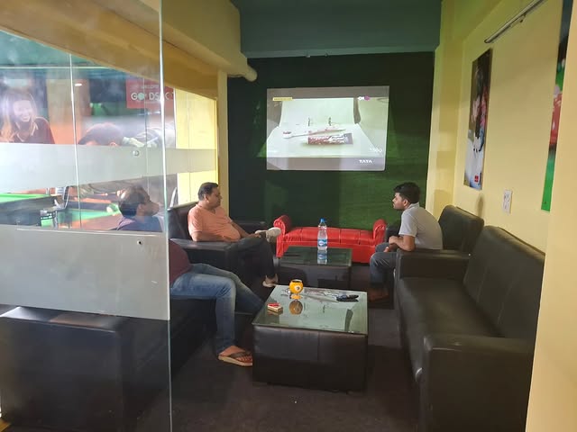 Good Shots Snooker Club & Cafe